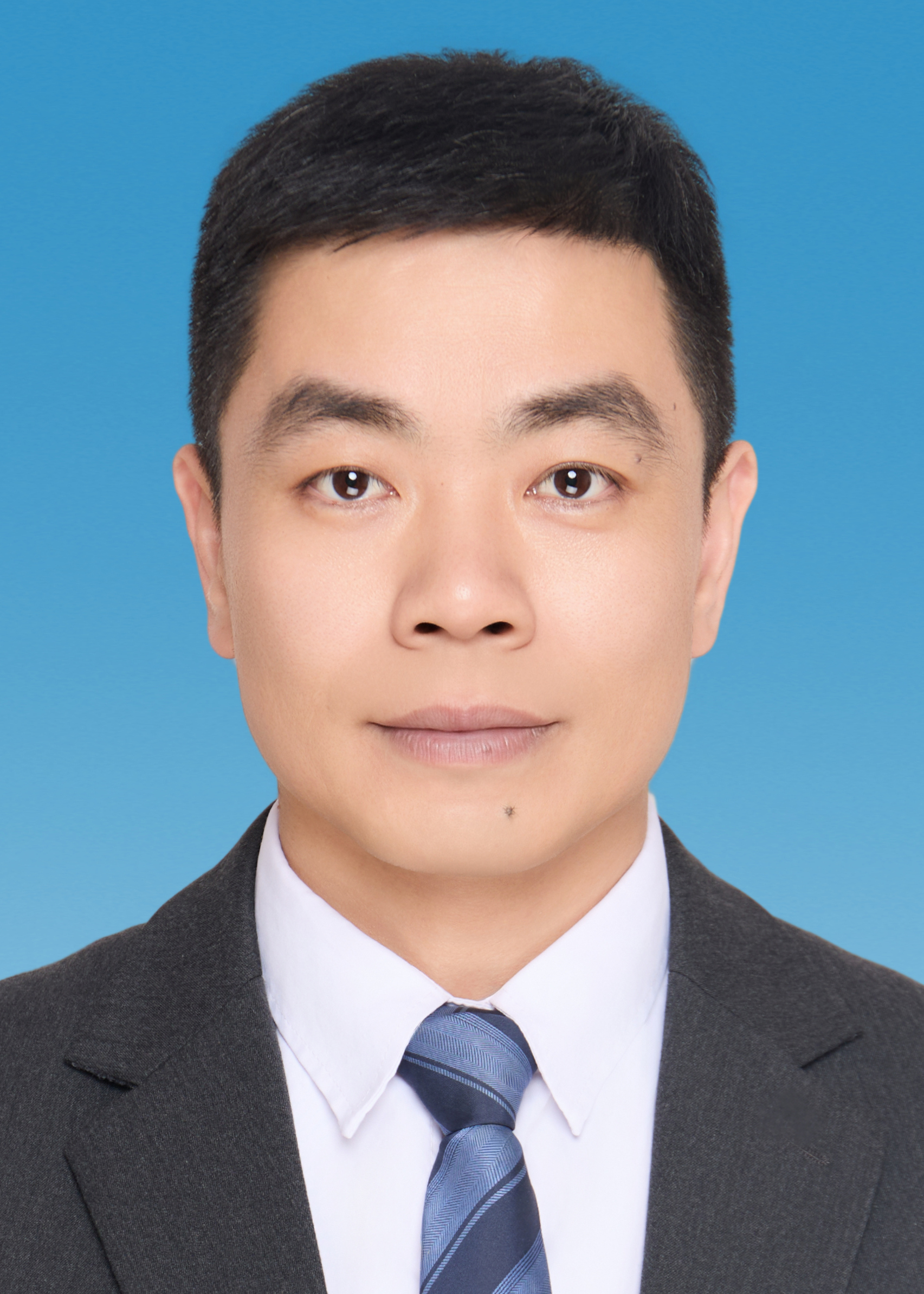 李盛烨 副市长